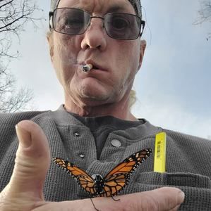 Meet your Posher, Kenneth